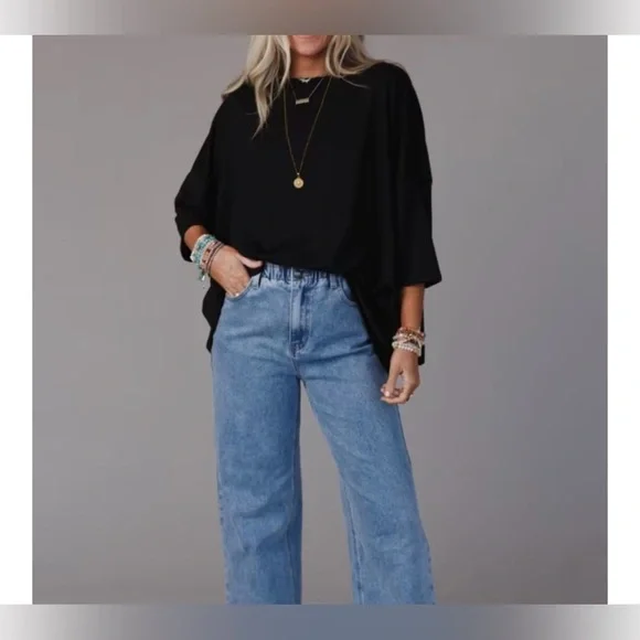 NWOT Cozy Cool Oversized Tee - Picture 4 of 14